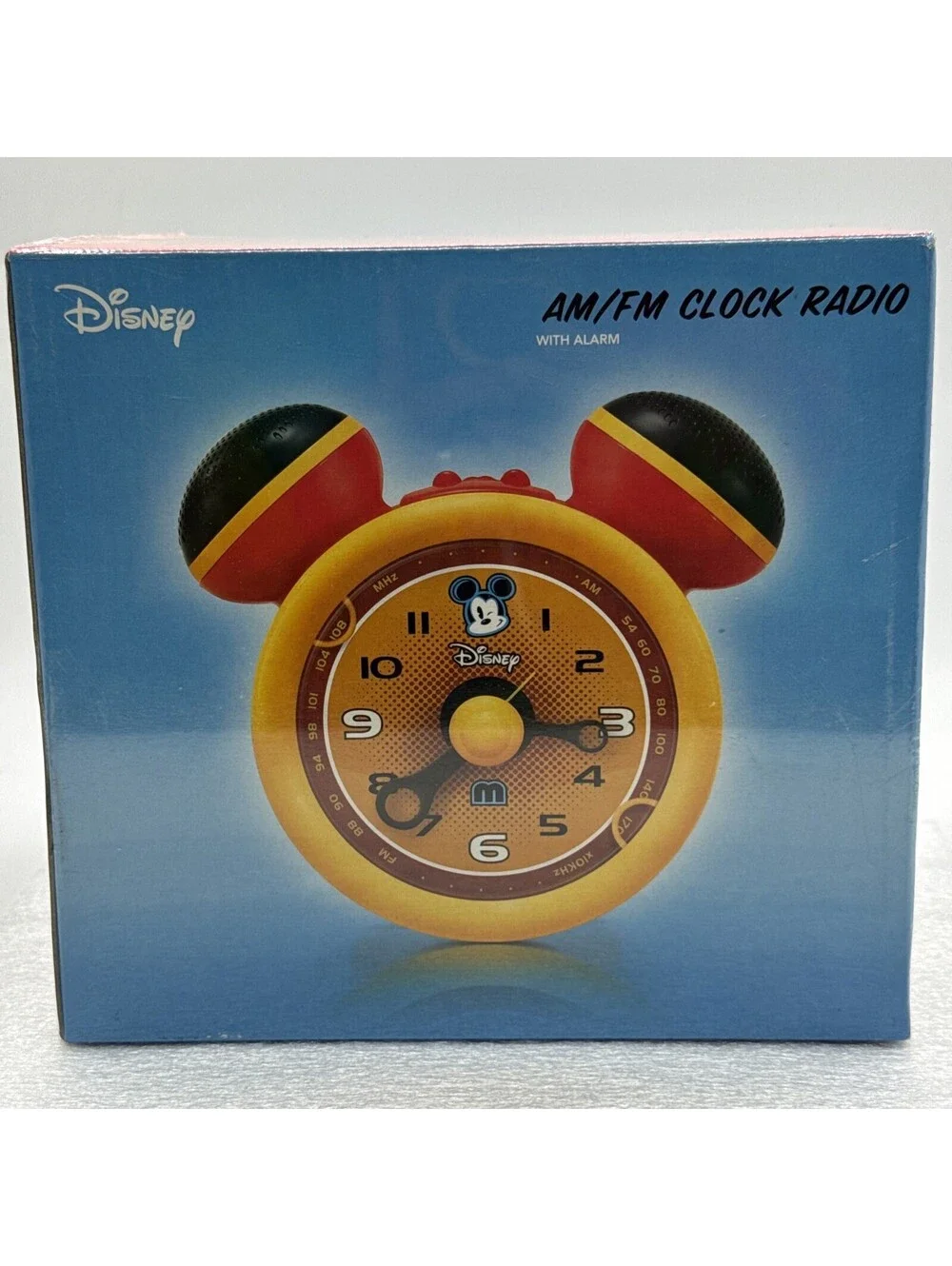 Disney 2004 AM/FM Alarm Clock Radio With Alarm Sealed Analog Snooze SEALED New
